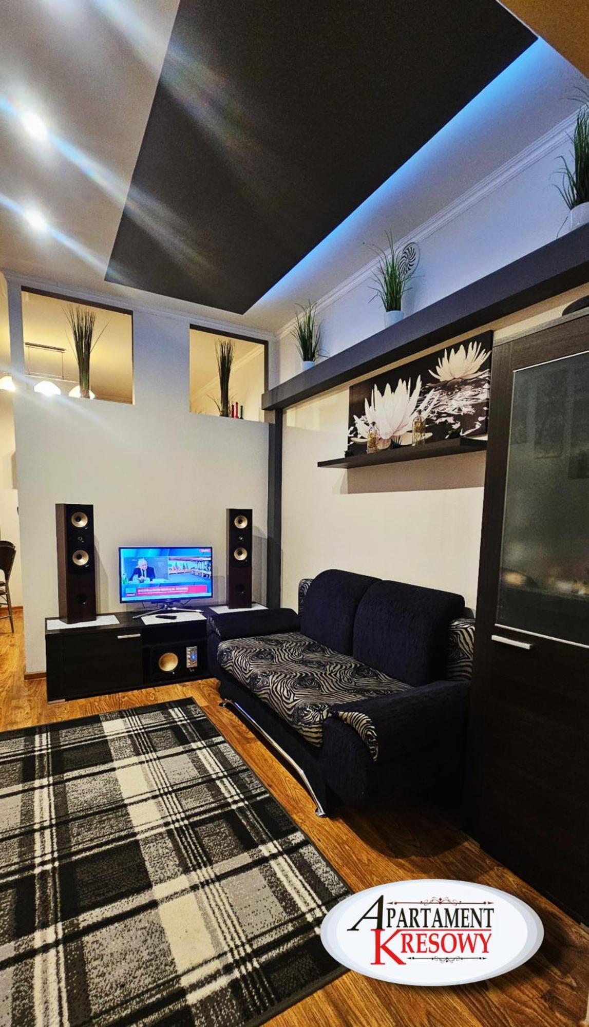 Apartament Kresowy Parter 3 Pokoje Duza Lazienka Kabino-Wanna Spa Wi Fi Ekspres 2X Smart Tv Antresola Parking Free Plac Zabaw Bilet Na Aquapark 150M W Cenie Hrubieszow Exterior foto